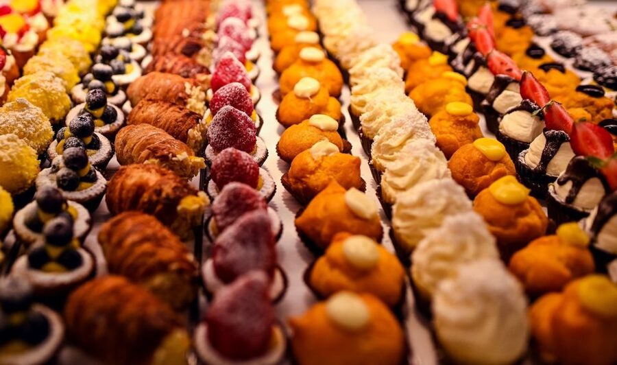 Bologna: Local Food Tour with Authentic Tastings and Wine - What Makes This Bologna Food Tour Worth Your Time