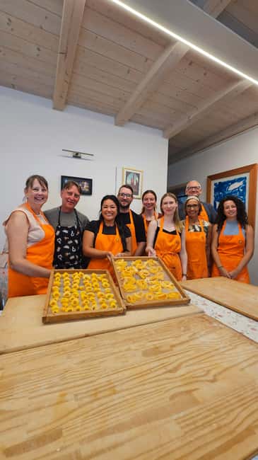 Bologna: Pasta Cooking Class, Ragu & Wine with Local Host - The 3-Hour Flow: Starter Tasting, Pasta Making, Then Eating