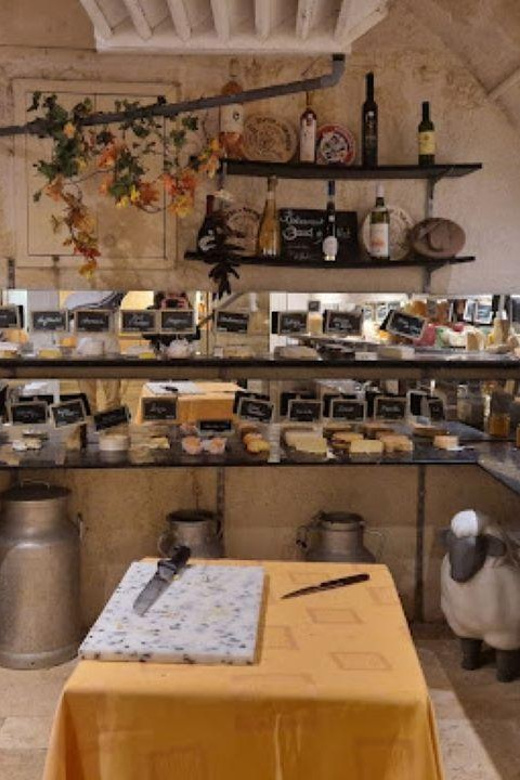 Bordeaux Gourmet Experience: Cheese & Wine Tasting - Key highlights worth circling