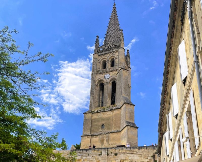 Bordeaux: Médoc & St-Emilion Wine 3 châteaux with lunch - The Drive and the Bordeaux Primer You Actually Need