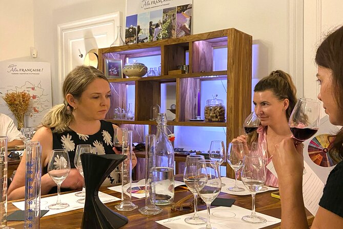 Bordeaux Wine Masterclass: Blending workshop with appetizer - Entering The Class: 3 Rue d’Enghien, 10:30am, and a One-and-a-Half-Hour Focus