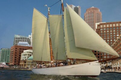 Boston: Harbor Champagne Sunset Sail from Rowes Wharf - Schooner Adirondack III or IV: the boat experience you’re paying for
