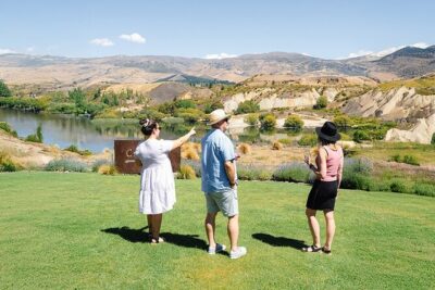 Boutique Wine Tour - visit Central Otago, 4 Wineries & Lunch - Price and value: what $173.14 buys you here