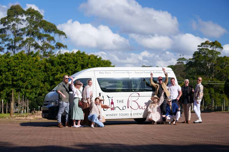 Brisbane: Tamborine Wine & Distillery Tour - Entering Tamborine Mountain from Brisbane: the day-trip vibe