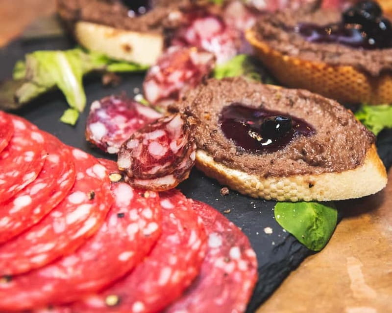 Bucharest: Romanian Wine Tasting Experience at Corks - Key things worth knowing before you go