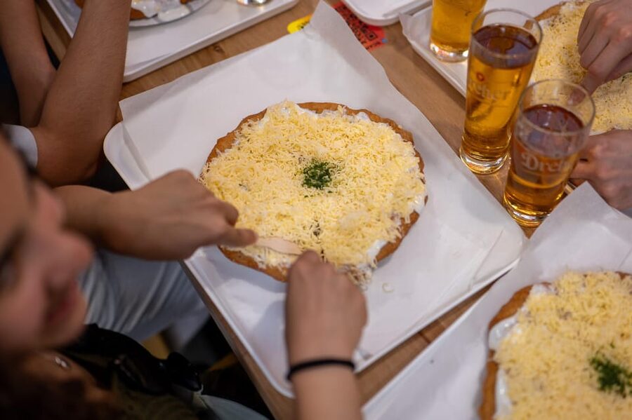 Budapest: Guided Food Tour with Wine, Beer, and Shots - Should You Book This Budapest Food Tour?