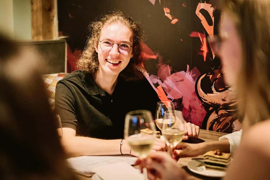 Budapest: Guided Street Food Tour with Sweet Wine - Should you book this sweet-wine street food tour?