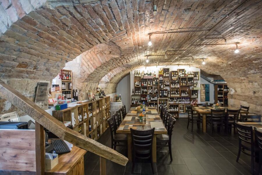 Budapest: Wine, Cheese, and Charcuterie Tasting - Guide style: English-speaking sommeliers with real personality