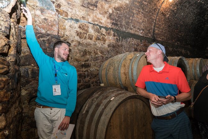 Burgundy Wine Tasting Small-Group Tour in Chablis from Paris - Chablis Town: Lunch Time in a Medieval Center