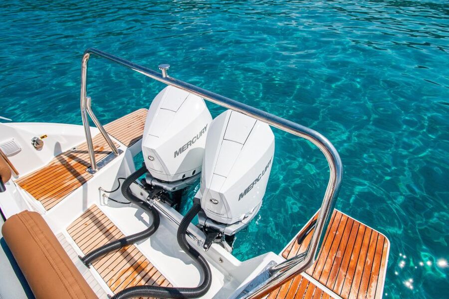 Cagliari: Luxury Motorboat Tour with 3 Swim Stops & Wine - Price and Value: Is $71 for 3 Hours a Good Deal?