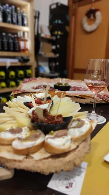 Cagliari: Private Food and Wine Tasting Experience - Who should book this Cagliari tasting?
