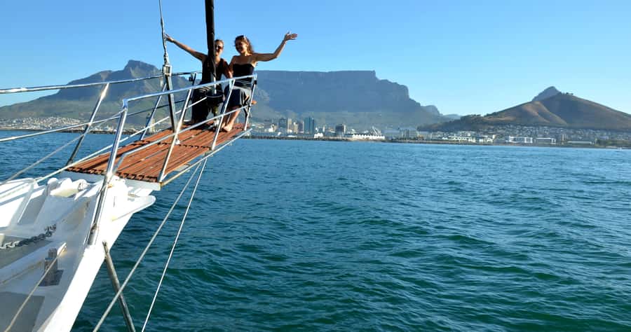 Cape Town: 1-Hour Pre-Sunset Champagne Cruise - Champagne on board: what’s included and how to make it count