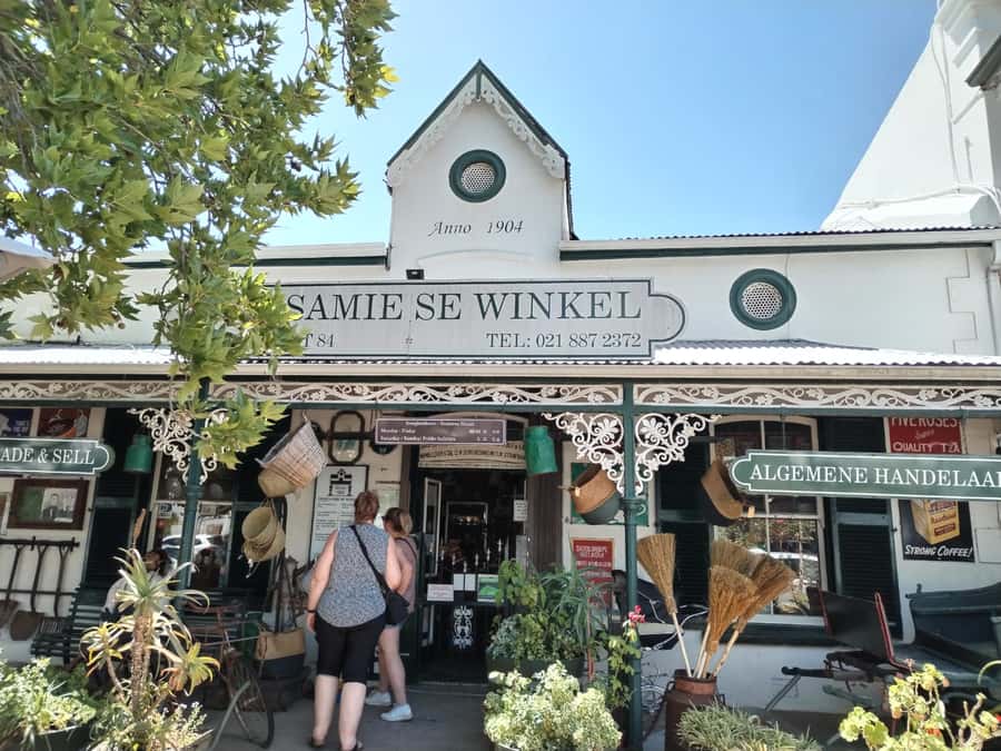 Cape Town: Stellenbosch, Franschhoek, Wine Tasting and Tram - Zevenwacht Cellar & Vineyards: Cheese Pairing That Sets the Tone