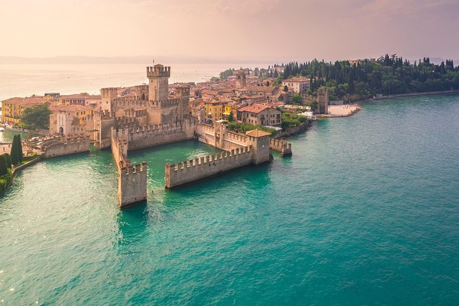 Castles boat tour with Bardolino wine tasting and nibbles - Speedboat Rules: why the Sirmione start matters