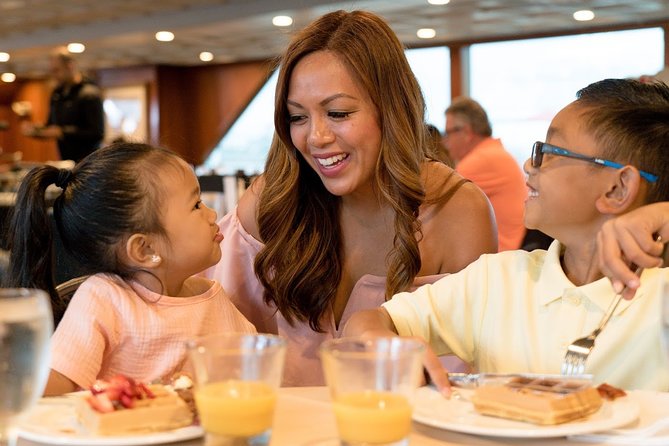 Champagne Brunch Buffet - The brunch buffet: how to get the best bites before the lines form