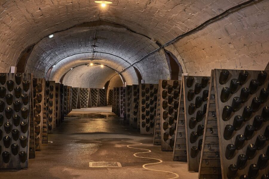 Champagne: Canard-Duchêne Champagne House Tour - Tasting options: Decouverte, Liberté, Charles VII