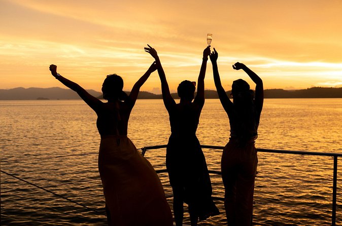 Champagne Sunset Sail from Margaritaville - Food and Drinks: What Included Really Means