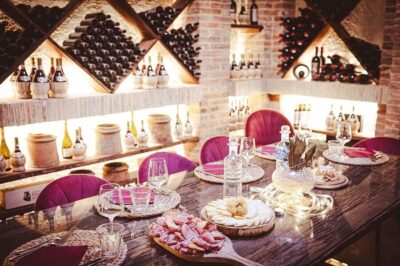 Chianti: Lunch with Wine Tasting at Poggio ai Laghi Winery - Your Tasting Lineup: 5 Wines plus Olive Oil and Balsamics