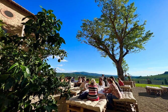Chianti Wine Tour from Florence with Tastings - Monteriggioni: Walled-Medieval Free Time for Photos and a Slow Walk
