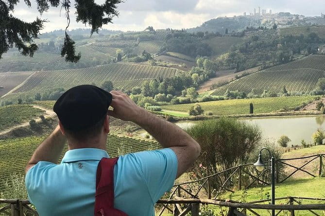 Chianti Wineries Tour with Tuscan Lunch and San Gimignano - San Gimignano and Chianti hills: the rhythm of the day
