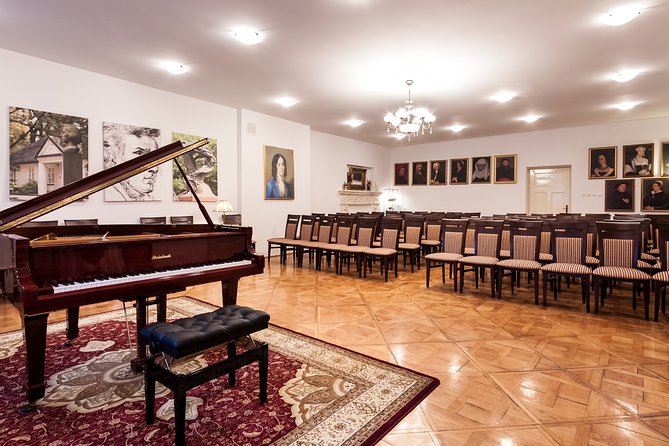 Chopin Piano Concert at Chopin Gallery with a Glass of Wine - Timing and how to use it for Krakow at night