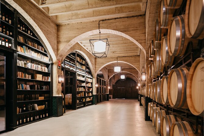 Complete winery experience: visit, tasting and traditional food - The spaces designed for reading: what you’ll see and why it matters