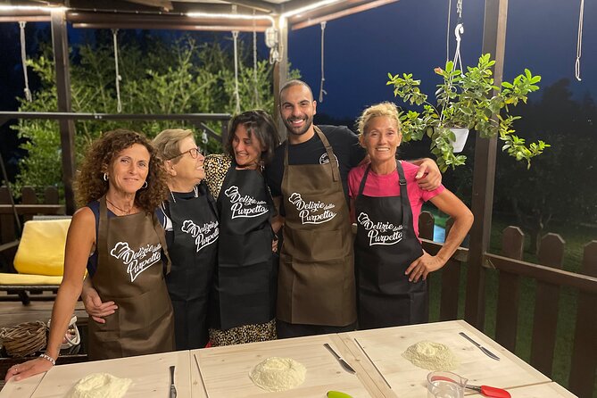 Cooking class, dinner and wine tasting near Lecce - Cooking Love Near Lecce: The Setting That Changes Everything