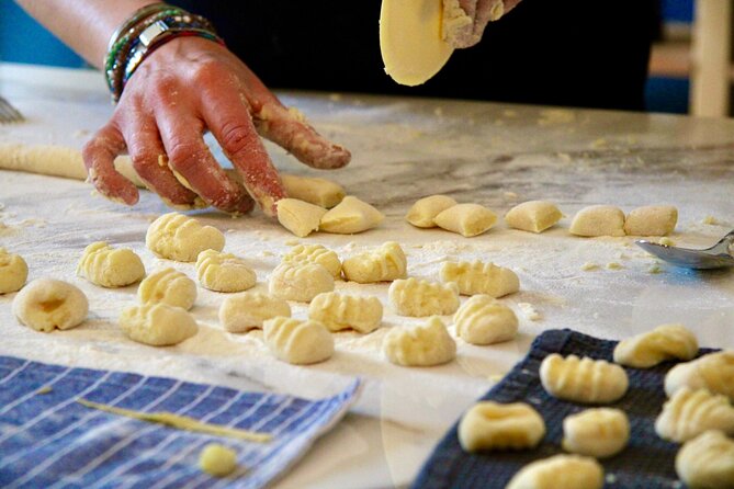 Cooking Class : Fresh pasta and TIRAMISÙ with Lake Garda wines - Pasta basics you can actually repeat: dough, rolling, and shapes
