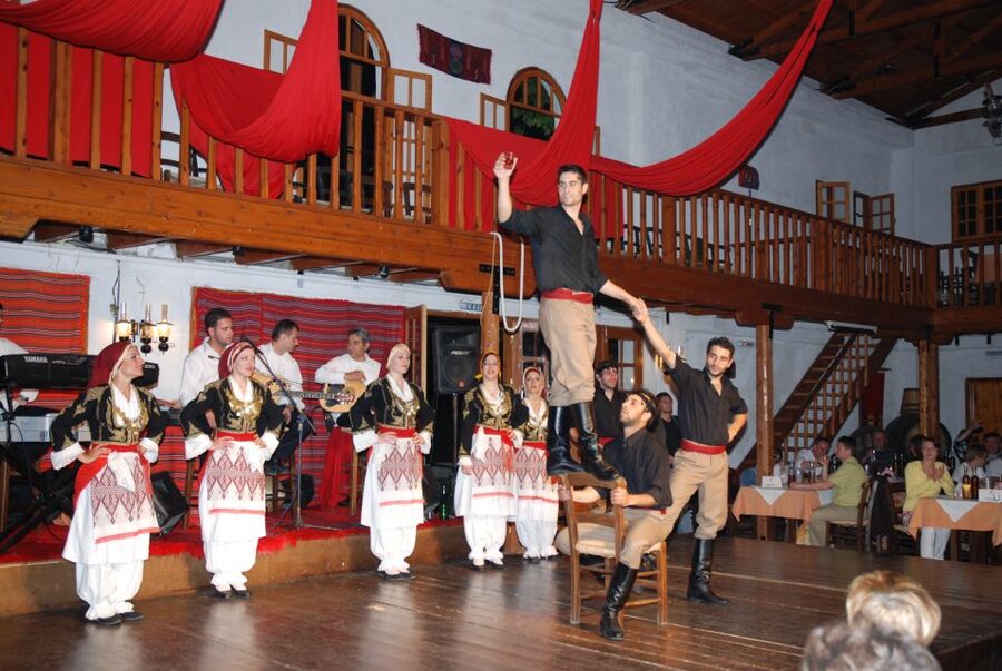 Crete: Traditional Dance Show and Buffet Dinner with Wine - Price and logistics: does $34 per person make sense?