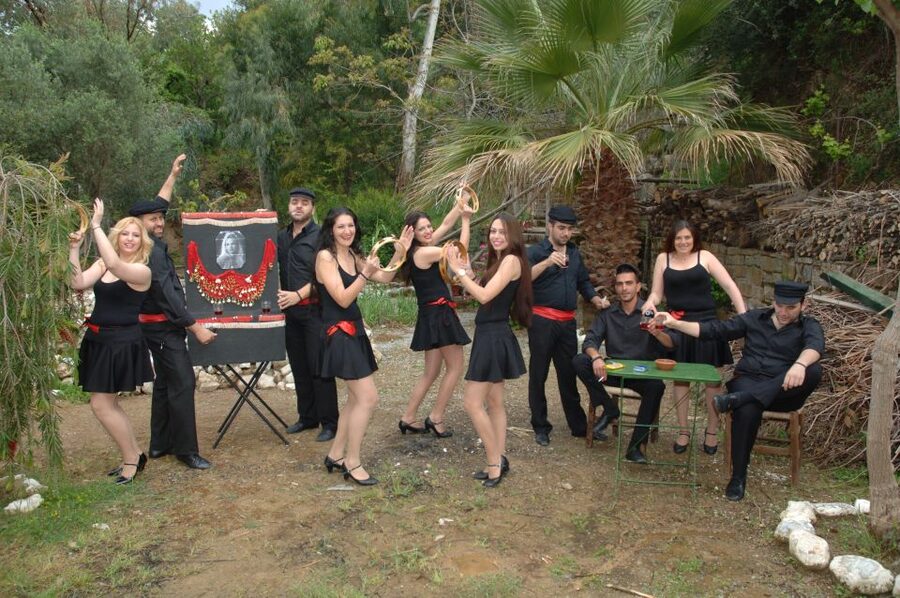 Crete: Traditional Dance Show and Buffet Dinner with Wine - Who this fits best (and who should choose something else)