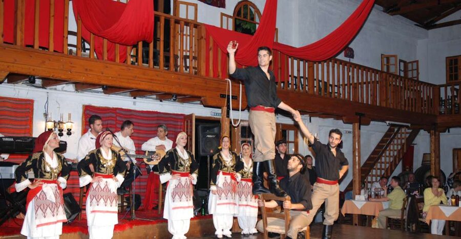 Crete: Traditional Dance Show and Buffet Dinner with Wine - My practical verdict: should you book it?