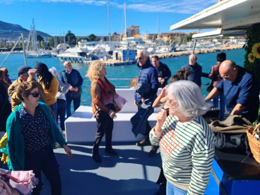 Denia: Cova tallada Catamaran Trip w/ Mussel Tasting & Wine - Cova Tallada: close views, real limits from the reserve