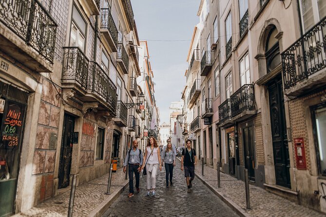 Devour Lisbon Bairro Alto Evening Food & Wine Tour - Guides are the real multiplier: what shines in the feedback