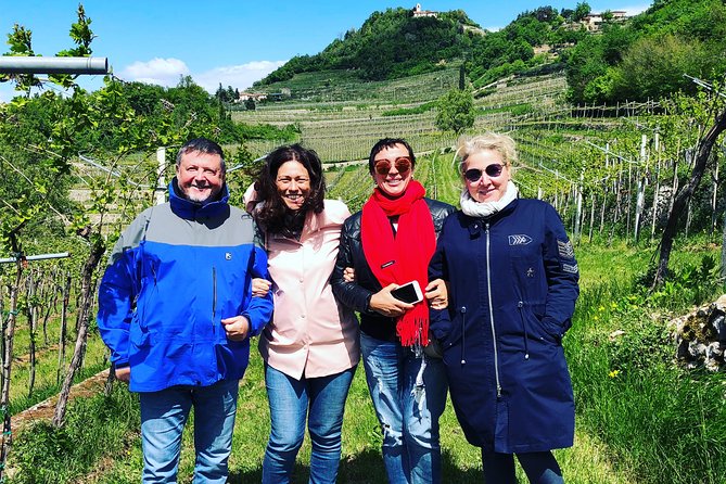 Discover Valpolicella Vineyards and Wine Tasting Experience - Oak barrels, refinement, and what to notice during Ripasso and Amarone