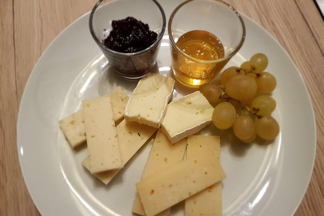 Domaso: Wine Tasting at the Winery on Como Lake - Key things you’ll notice on this Domaso winery tour