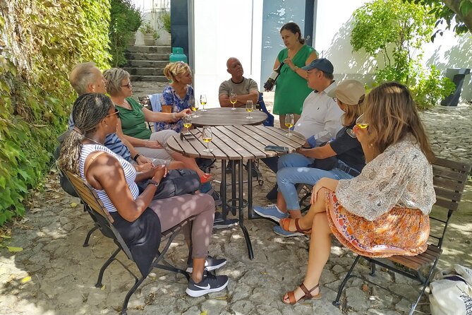 Douro Valley Prime Tour: Wine Tastings, Boat & Lunch from Porto - Quinta do Panascal: port tastings in granite tanks and wooden barrels