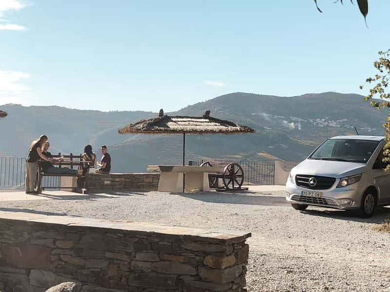 Douro Valley: Real Small-Group, Wine Tasting, Lunch & Boat - Pinhão Boat Cruise: The 1-Hour Douro Reset