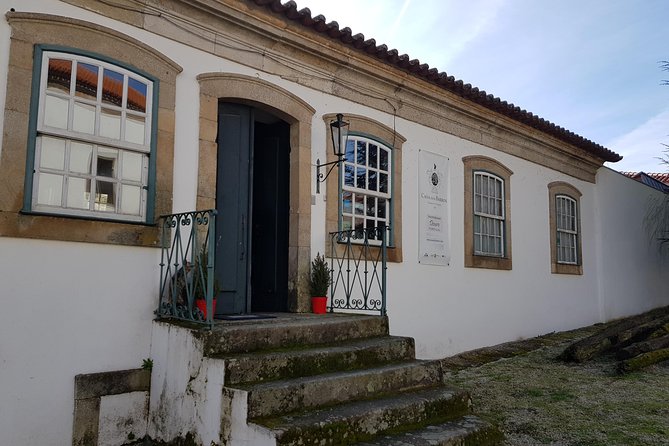 Douro Valley Wine Tour: 3 Vineyard Visits, Wine Tastings, Lunch - Stop 1 in Lamego: Family Vineyard Tasting with Terraced-Hills Views