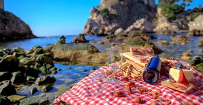 Dubrovnik Gastronomy: 3-Hour Food and Wine Tour - Old Town sightseeing with food-focused context (30 + 15 + 30 minutes)