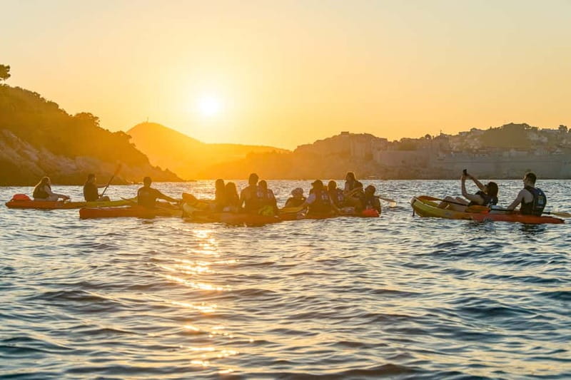 Dubrovnik: Guided Sunset Sea Kayaking Tour with Wine - Who should book this sunset kayaking tour with wine