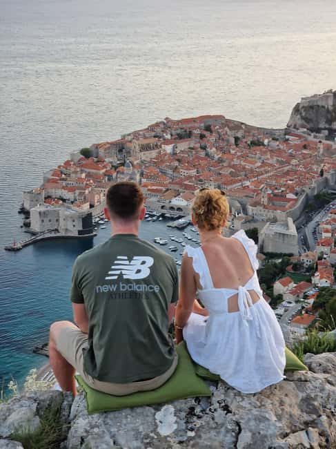 Dubrovnik: Sunset Wine Tasting At Panorama Point - The Panorama Point Setup: Private Seating, Real Conversation
