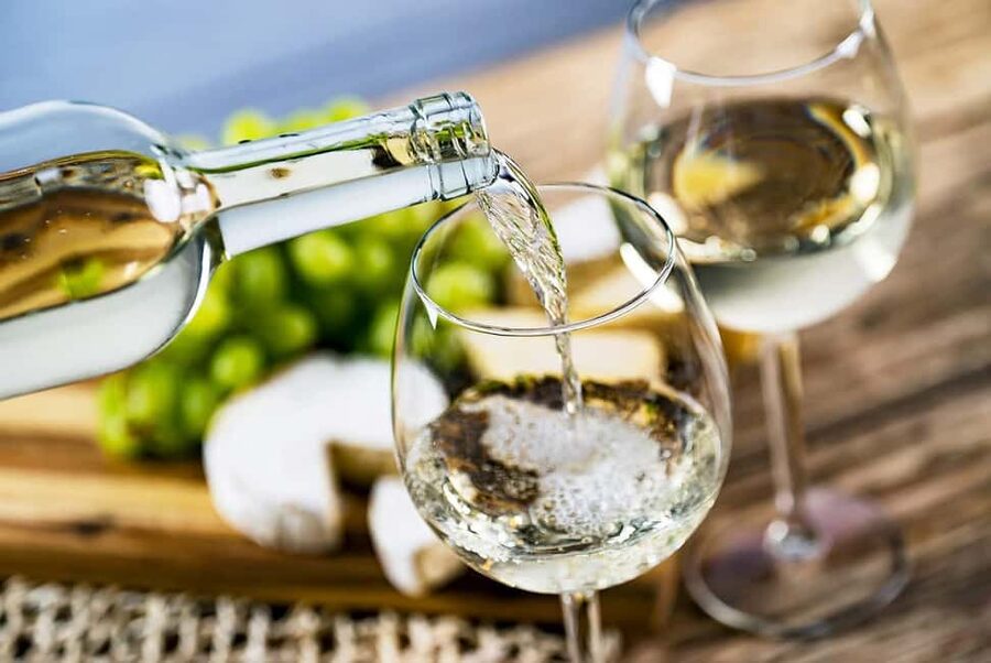 Durres Countryside Vineyards Wine Tasting & Food Pairing - Sommelier-led tastings with food pairings that actually teach you