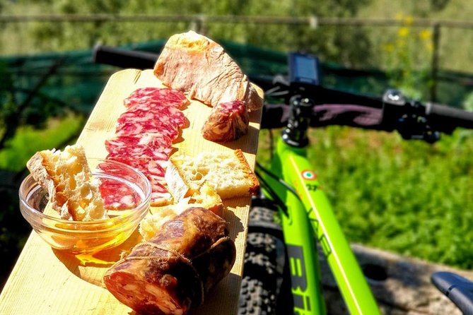 E-Bike Food and Wine Tour in the Sorrento Peninsula - E-bike comfort, battery life, and riding with traffic