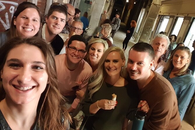 Eat, Drink and Repeat: Wine and Food Tasting Tour in Venice - Timing, group size, and the little realities that affect your night