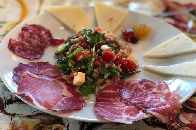 Enjoy and Taste the Flavors of Wine in an Open-air Venue - Dietary Needs, Adult Pace, and the Food-Wine Fit