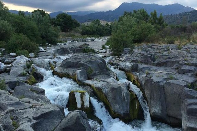 Etna, Wine and Alcantara Tour - From Taormina - Alcantara Gorge: Dramatic Views, Cool Water, and Lots of Steps