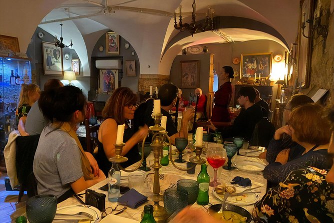 Fado Musical Experience with Portuguese Wine & Appetizers - Small-Venue Realities: Seats, Food Expectations, and Group Mood