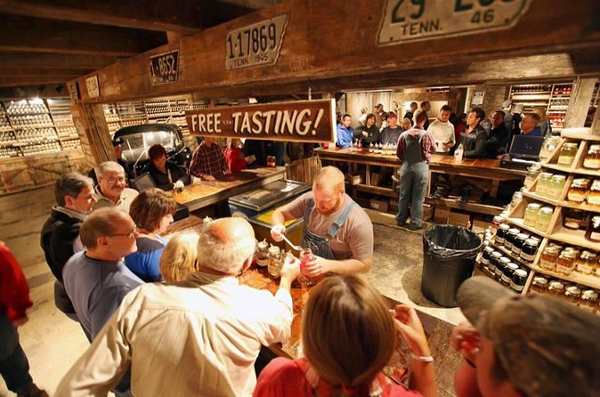 Famous Moonshine & Wine Tour From Pigeon Forge - Tennessee Shine Co.: the double stop that can make or break the balance