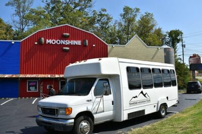 Famous Moonshine & Wine Tour From Pigeon Forge - Stop-by-stop route: Apple Barn, Hillside, and Tennessee Homemade Wines
