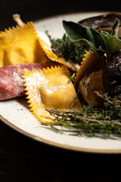 Florence: Art of Pasta Cooking Workshop with Food and Wine - Group Size and the 1-1 Difference